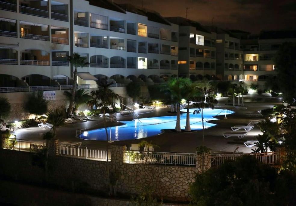 Luxurioese Duplex Ferienwohnung In Sehr Ruhiger Wohnanlage Mit Meerblick Palm-mar Exterior photo