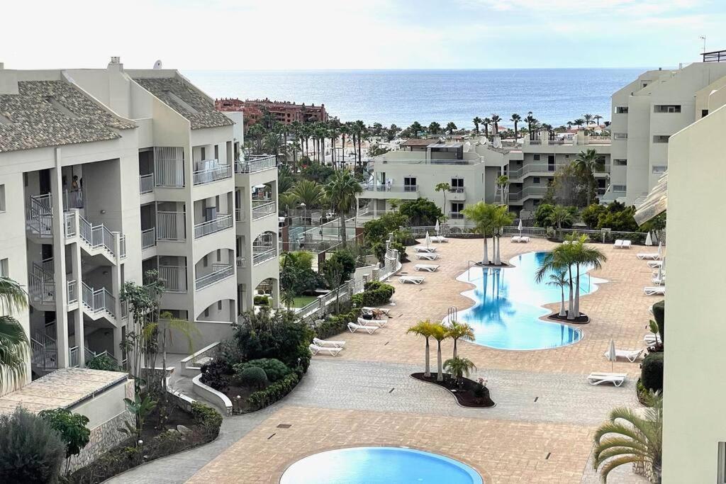 Luxurioese Duplex Ferienwohnung In Sehr Ruhiger Wohnanlage Mit Meerblick Palm-mar Exterior photo